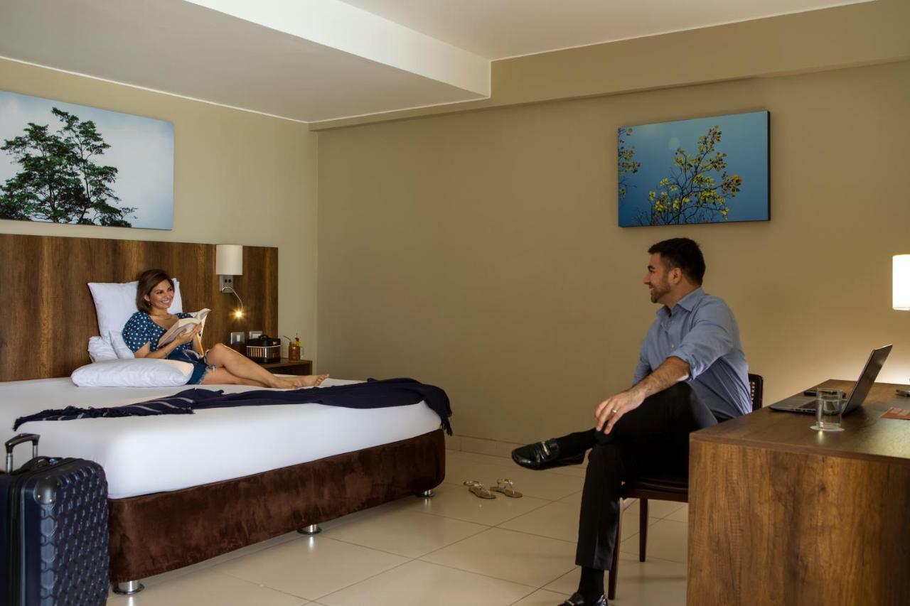Casa Andina Select Pucallpa Extérieur photo