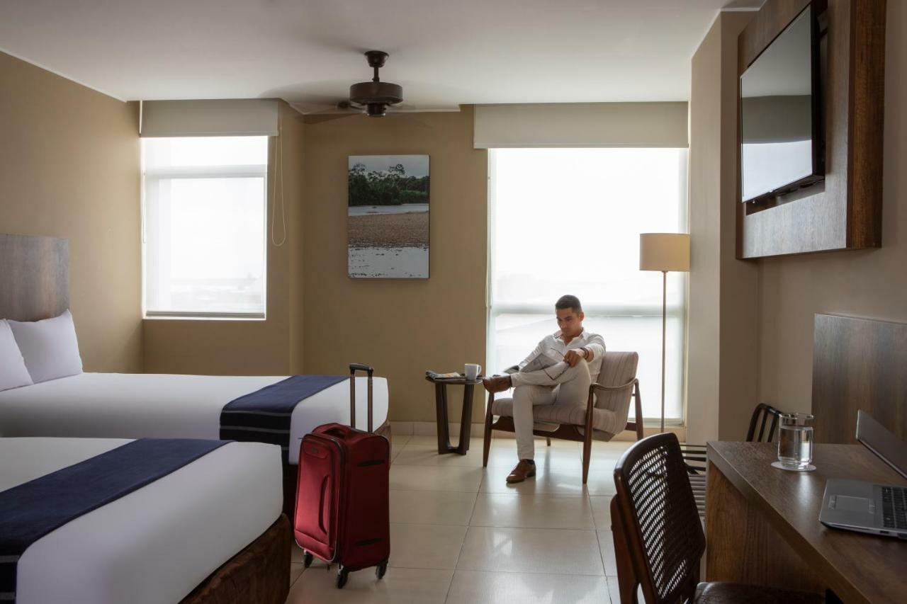 Casa Andina Select Pucallpa Extérieur photo